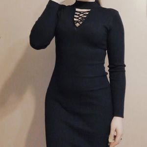 Black Lace Front Knee Length Long Sleeve Dress🌹